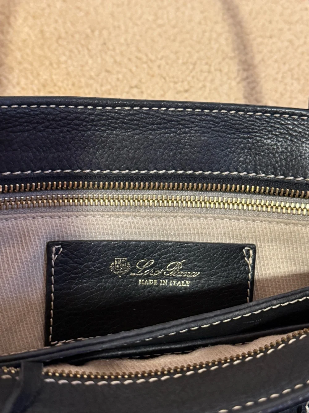 Authentic Loro Piana Made in Italy Leather Handbag - Picture 5 of 16